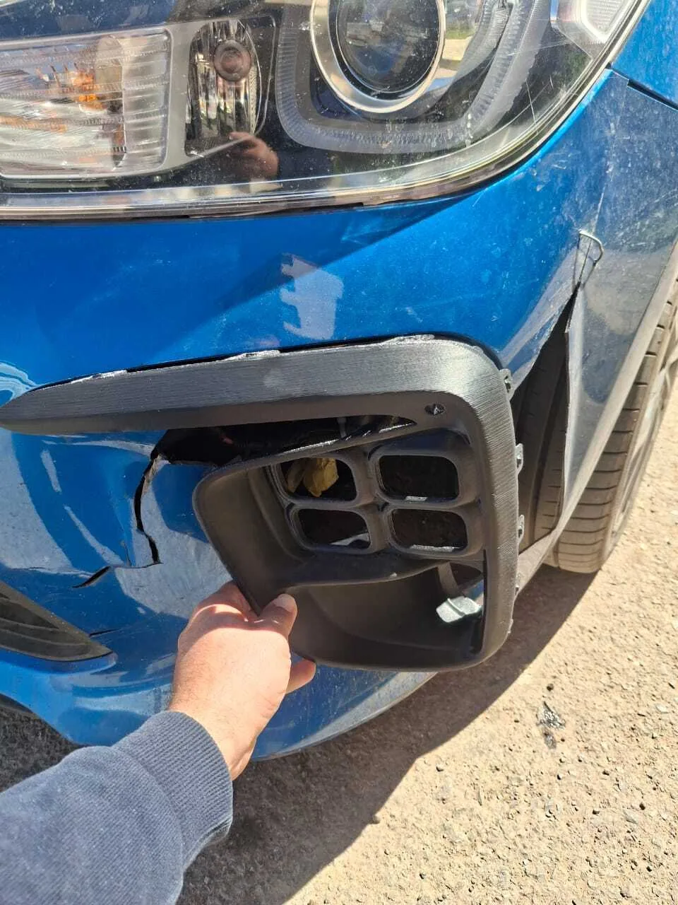 Grille feu antibrouillard — Kia Rio GT-Line